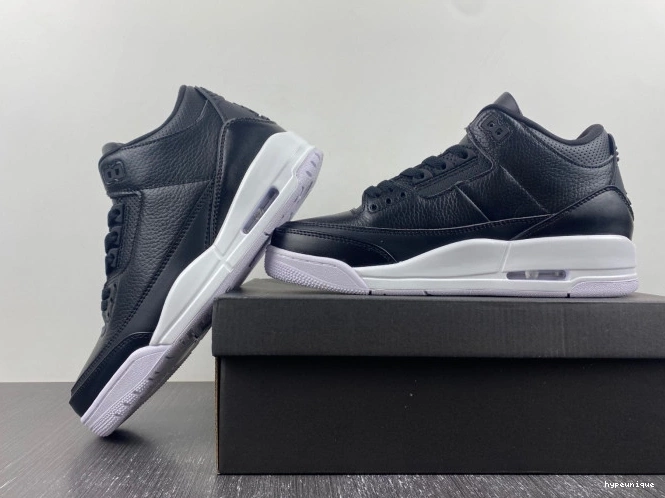 HYPE Retro Monday Jordan Cyber 136064-020 (2016) 3 0812